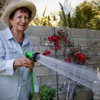 50ft Lightweight Expandable Gardening Hose (w/ Hose Nozzle)