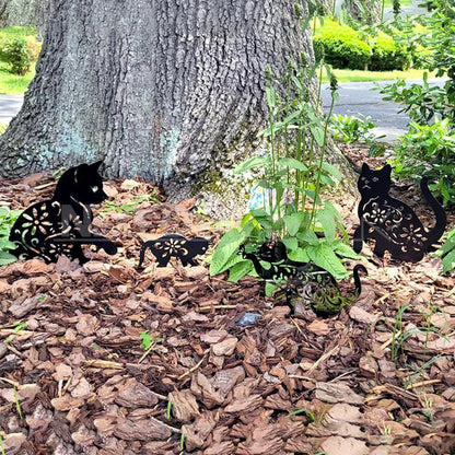Family Pet Garden Silhouette Yard Stake