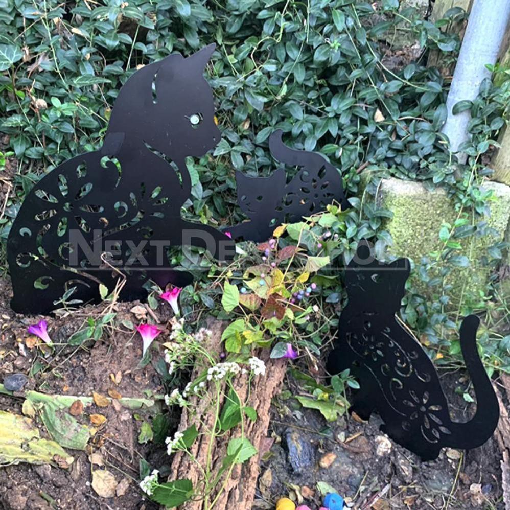 Family Pet Garden Silhouette Yard Stake