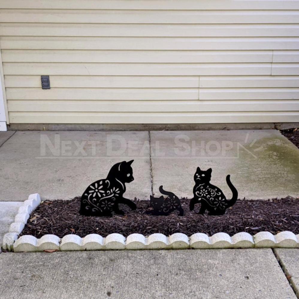 Family Pet Garden Silhouette Yard Stake