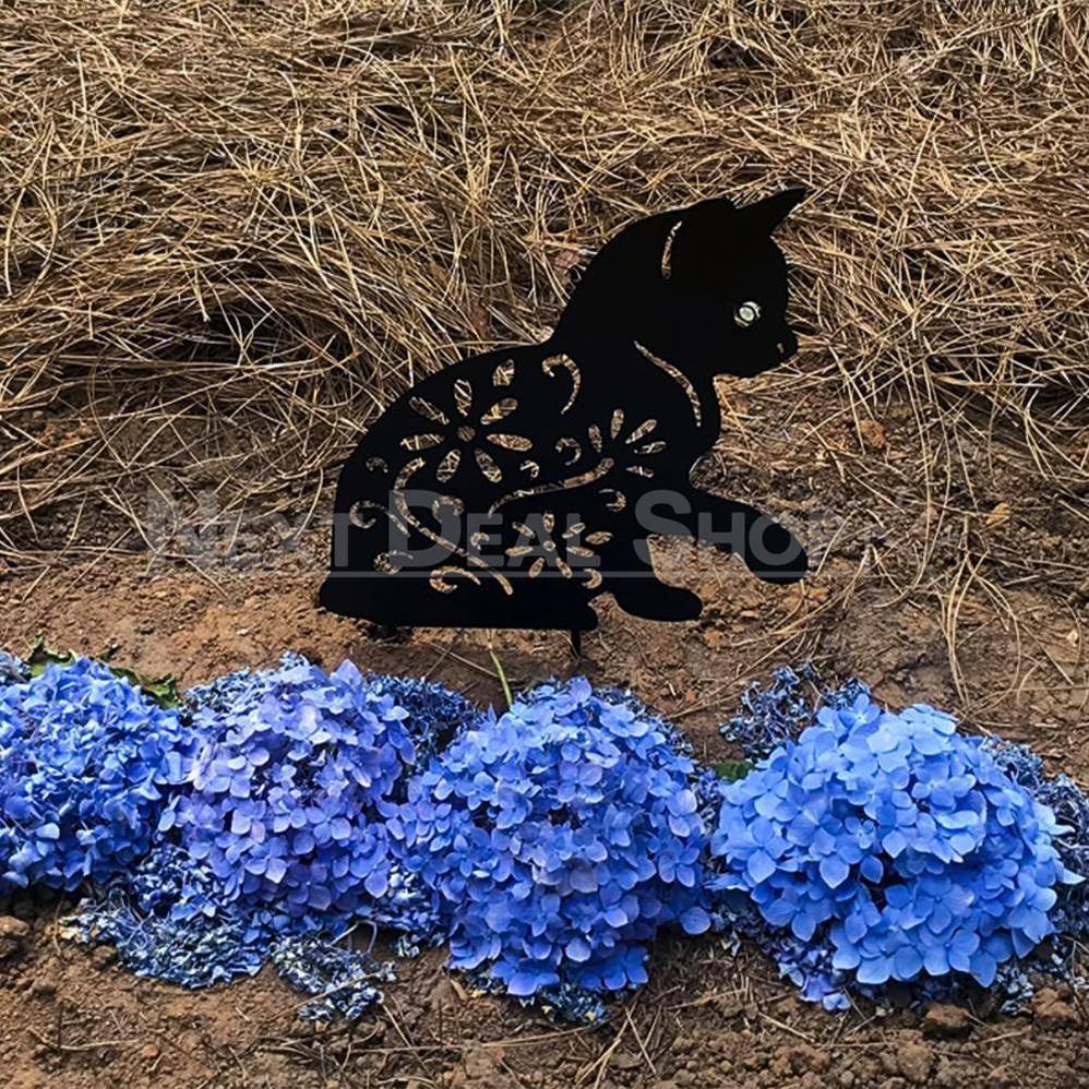 Family Pet Garden Silhouette Yard Stake