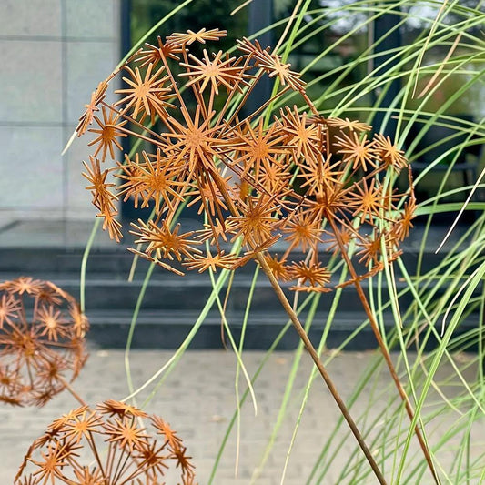 Rustic Metal Dandelion Garden Stake Yard Art Outdoor Decor