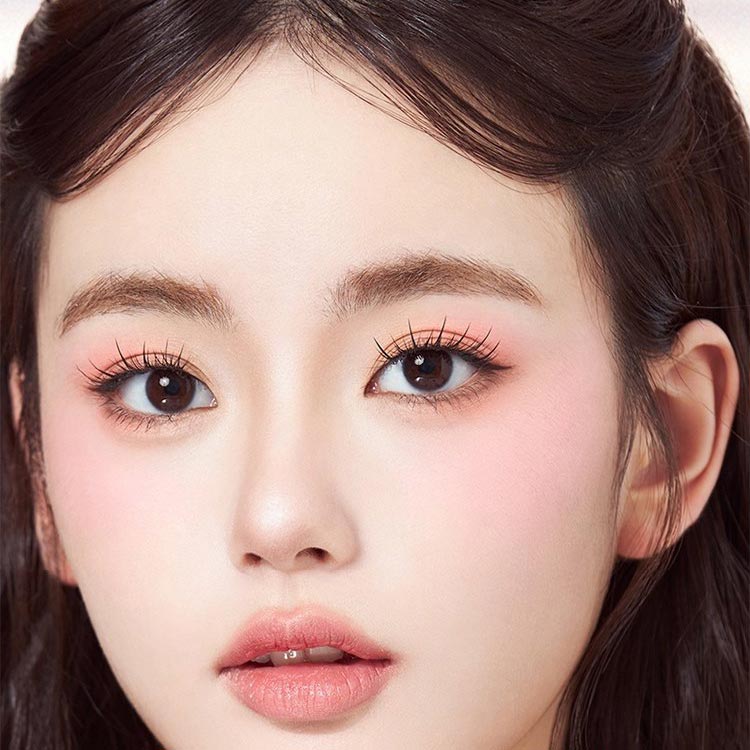 🥳Waterproof Glue-free Realistic False Eyelashes