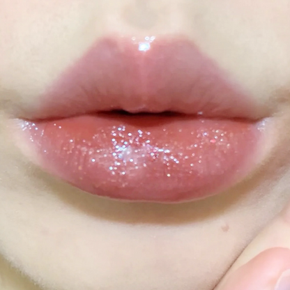 Hydrating High-Gloss Glittery Lip Gloss